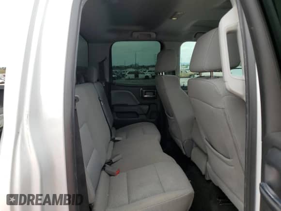 2018 GMC Sierra 1500 z VIN 1GTR1LEC1JZ345348, wystawiony jako Copart lot #70581515 z przebiegiem 139 184 mil mil oraz Szkoda całkowita • Salvage title. Historia ofert i sprzedaży dostępna na DreamBid. Obrazek 10.
