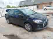 2018 Chevrolet Sonic LS с VIN 1G1JB5SHXJ4115187, выставлен на аукционе IAAI как лот 43043545 с пробегом 39 000 миль миль и . История ставок и продаж доступна на DreamBid. Изображение 1.