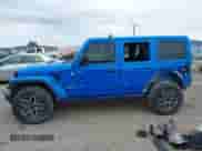 2024 Jeep Wrangler Sahara с VIN 1C4PJXEG0RW344058, выставлен на аукционе IAAI как лот 42261013 с пробегом 20 040 миль миль и . История ставок и продаж доступна на DreamBid. Изображение 15.