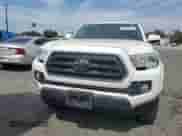 2020 Toyota Tacoma SR5 с VIN 3TMBZ5DN3LM027258, выставлен на аукционе Copart как лот 54068424 с пробегом 37 138 миль миль и Списание • Salvage title. История ставок и продаж доступна на DreamBid. Изображение 5.