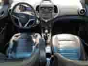 2015 Chevrolet Sonic RS с VIN 1G1JH6SB8F4109864, выставлен на аукционе Copart как лот 52818655 с пробегом 74 461 миль миль и Списание • Salvage title. История ставок и продаж доступна на DreamBid. Изображение 8.