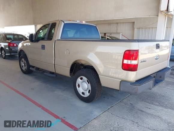 2007 Ford F-150 XL with VIN 1FTRF12237NA39057, listed as a IAAI auction lot 43513083 with 170,386 mi miles and . Bid and sale history available at DreamBid. Image 3.
