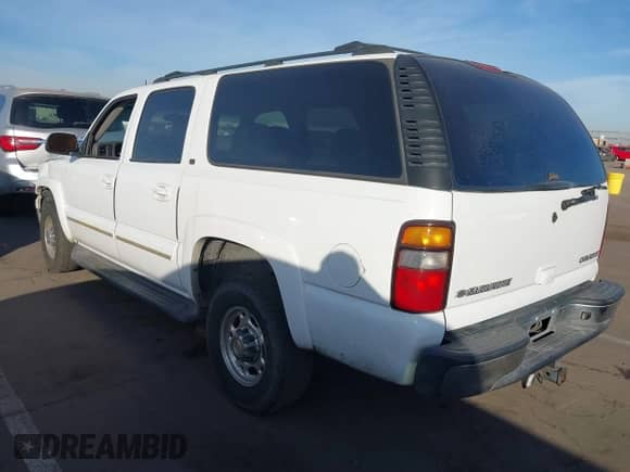 2004 Chevrolet Suburban LT with VIN 3GNGK26GX4G169024, listed as a IAAI auction lot 41112404 with 203,077 mi miles and . Bid and sale history available at DreamBid. Image 3.