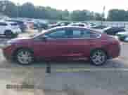 2016 Chrysler 200 Touring z VIN 1C3CCCFB2GN189072, wystawiony jako IAAI lot #42472711 z przebiegiem 145 000 mil mil oraz . Historia ofert i sprzedaży dostępna na DreamBid. Obrazek 14.