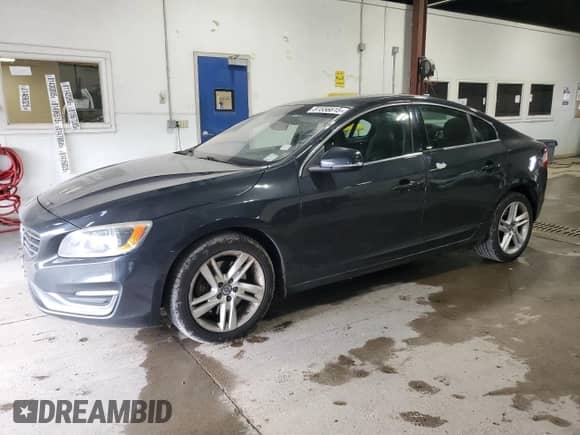 2015 Volvo S60 T5 Premier с VIN YV1612TK1F2357002, выставлен на аукционе Copart как лот 81556615 с пробегом 199 275 миль миль и Чистый • Clean title. История ставок и продаж доступна на DreamBid. Изображение 1.