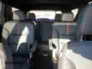 2024 Chevrolet Traverse AWD RS z VIN 1GNEVLKS9RJ166541, wystawiony jako Copart lot #50409225 z przebiegiem 8 356 mil mil oraz Szkoda całkowita • Salvage title. Historia ofert i sprzedaży dostępna na DreamBid. Obrazek 10.