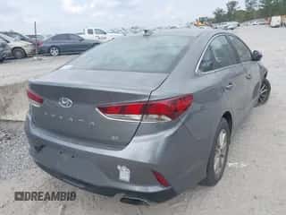 2018 Hyundai Sonata SE with VIN 5NPE24AF9JH714000, listed as a IAAI auction lot 43276452 with 158,999 mi miles and . Bid and sale history available at DreamBid. Image 4.