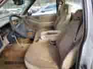 1997 Chevrolet S-10 LS с VIN 1GCCS1443V8208666, выставлен на аукционе Copart как лот 86734104 с пробегом 196 324 миль миль и На запчасти • Non repairable. История ставок и продаж доступна на DreamBid. Изображение 10.