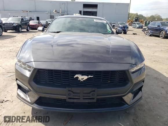 2024 Ford Mustang EcoBoost Premium z VIN 1FA6P8TH5R5123000, wystawiony jako Copart lot #84422965 z przebiegiem 11 565 mil mil oraz Szkoda całkowita • Salvage title. Historia ofert i sprzedaży dostępna na DreamBid. Obrazek 5.