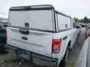 2018 Ford F-150 XL z VIN 1FTEW1EP3JKD35971, wystawiony jako IAAI lot #43442992 z przebiegiem 219 901 mil mil oraz . Historia ofert i sprzedaży dostępna na DreamBid. Obrazek 4.