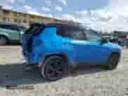 2021 Jeep Compass Latitude z VIN 3C4NJCBBXMT560071, wystawiony jako Copart lot #61250225 z przebiegiem 34 516 mil mil oraz Szkoda całkowita • Salvage title. Historia ofert i sprzedaży dostępna na DreamBid. Obrazek 3.
