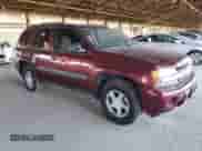 2005 Chevrolet TrailBlazer LT z VIN 1GNDT13S352108675, wystawiony jako Copart lot #81229465 z przebiegiem 82 120 mil mil oraz Czysty tytuł • Clean title. Historia ofert i sprzedaży dostępna na DreamBid. Obrazek 4.