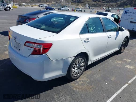 2012 Toyota Camry L z VIN 4T4BF1FK2CR243684, wystawiony jako IAAI lot #43527902 z przebiegiem 189 951 mil mil oraz . Historia ofert i sprzedaży dostępna na DreamBid. Obrazek 4.