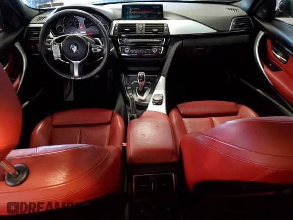 2017 BMW 3 Series 340i xDrive with VIN WBA8B7G51HNU37363, listed as a Copart auction lot 83963735 with 117,100 mi miles and Salvage title. Bid and sale history available at DreamBid. Image 8.