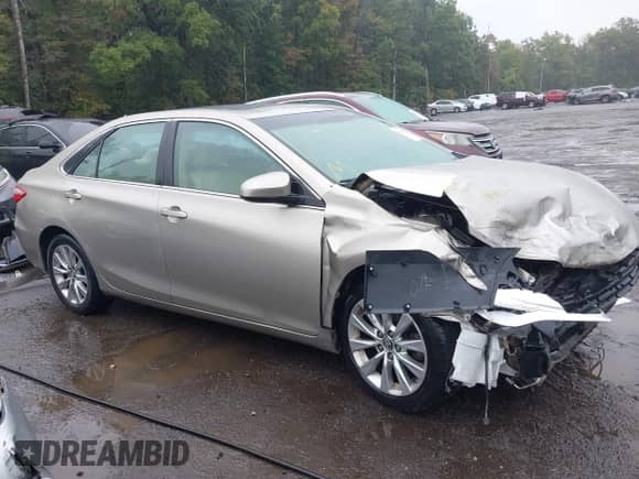 2015 Toyota Camry XSE с VIN 4T1BK1FK2FU029787, выставлен на аукционе IAAI как лот 43235510 с пробегом 120 267 миль миль и . История ставок и продаж доступна на DreamBid. Изображение 14.