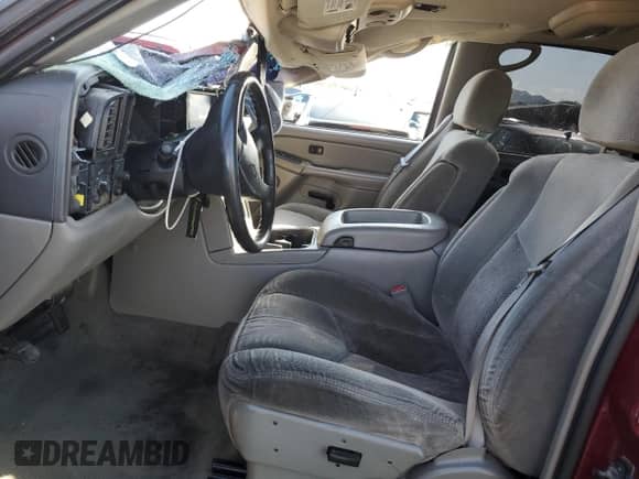 2004 Chevrolet Tahoe LT с VIN 1GNEC13Z44R113570, выставлен на аукционе Copart как лот 84066995 с пробегом 222 029 миль миль и Списание • Salvage title. История ставок и продаж доступна на DreamBid. Изображение 7.