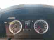 2013 Ram 1500 Express z VIN 1C6RR7KT4DS545603, wystawiony jako IAAI lot #42917181 z przebiegiem 209 867 mil mil oraz . Historia ofert i sprzedaży dostępna na DreamBid. Obrazek 7.