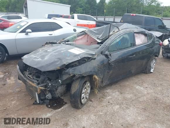 2018 Hyundai Elantra SE with VIN 5NPD74LF2JH400215, listed as a IAAI auction lot 42715268 with 82,585 mi miles and . Bid and sale history available at DreamBid. Image 6.