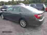 2013 Toyota Camry LE z VIN 4T1BD1FKXDU066965, wystawiony jako IAAI lot #43027264 z przebiegiem 98 455 mil mil oraz . Historia ofert i sprzedaży dostępna na DreamBid. Obrazek 3.