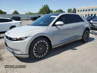 2024 Hyundai Ioniq 5 Limited с VIN KM8KRDDF0RU336916, выставлен на аукционе Copart как лот 68210515 с пробегом 5 586 миль миль и Списание • Salvage title. История ставок и продаж доступна на DreamBid. Изображение 1.