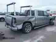 2022 Ram 1500 Longhorn z VIN 1C6SRFKT1NN426449, wystawiony jako IAAI lot #43134719 z przebiegiem 26 496 mil mil oraz . Historia ofert i sprzedaży dostępna na DreamBid. Obrazek 4.