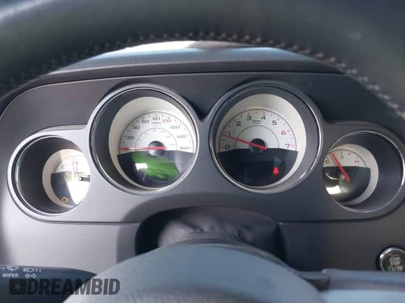 2014 Dodge Challenger R/T с VIN 2C3CDYBT5EH218501, выставлен на аукционе IAAI как лот 42520727 с пробегом 64 210 миль миль и . История ставок и продаж доступна на DreamBid. Изображение 7.