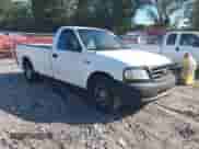 2001 Ford F-150 XL z VIN 1FTZF17211NA41809, wystawiony jako IAAI lot #43159562 z przebiegiem 134 382 mil mil oraz . Historia ofert i sprzedaży dostępna na DreamBid. Obrazek 1.
