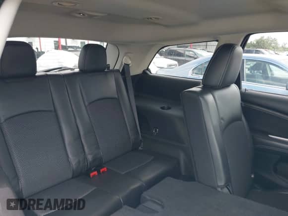2016 Dodge Journey Crossroad Plus z VIN 3C4PDCGB0GT198975, wystawiony jako IAAI lot #42389875 z przebiegiem 79 552 mil mil oraz . Historia ofert i sprzedaży dostępna na DreamBid. Obrazek 8.