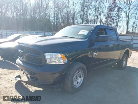 2020 Ram 1500 Tradesman z VIN 3C6RR7KG8LG162059, wystawiony jako IAAI lot #41600836 z przebiegiem 70 507 mil mil oraz . Historia ofert i sprzedaży dostępna na DreamBid. Obrazek 2.