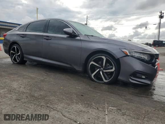 2019 Honda Accord Sport с VIN 1HGCV2F33KA035433, выставлен на аукционе Copart как лот 84005625 с пробегом 91 085 миль миль и Списание • Salvage title. История ставок и продаж доступна на DreamBid. Изображение 4.