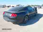 2017 Ford Mustang GT z VIN 1FA6P8CF6H5275932, wystawiony jako IAAI lot #42812292 z przebiegiem 62 411 mil mil oraz . Historia ofert i sprzedaży dostępna na DreamBid. Obrazek 4.