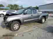 2011 Toyota Tacoma z VIN 5TFTX4CN0BX006320, wystawiony jako Copart lot #84384885 z przebiegiem 125 111 mil mil oraz Szkoda całkowita • Salvage title. Historia ofert i sprzedaży dostępna na DreamBid. Obrazek 1.