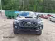 2021 Toyota Tacoma SR5 с VIN 3TMBZ5DN1MM031813, выставлен на аукционе IAAI как лот 42241771 с пробегом 46 024 миль миль и . История ставок и продаж доступна на DreamBid. Изображение 12.