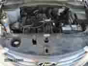 2017 Hyundai Santa Fe 2.4L z VIN 5XYZT3LB1HG408882, wystawiony jako Copart lot #70603015 z przebiegiem 149 032 mil mil oraz Czysty tytuł • Clean title. Historia ofert i sprzedaży dostępna na DreamBid. Obrazek 12.