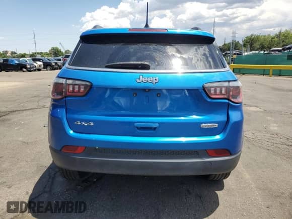 2019 Jeep Compass Latitude с VIN 3C4NJDBB0KT723507, выставлен на аукционе Copart как лот 63998115 с пробегом 76 648 миль миль и Списание • Salvage title. История ставок и продаж доступна на DreamBid. Изображение 6.