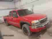 2003 GMC Sierra 1500 SLT z VIN 1GTEK19T63E280453, wystawiony jako IAAI lot #42565954 z przebiegiem 267 969 mil mil oraz . Historia ofert i sprzedaży dostępna na DreamBid. Obrazek 1.