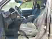 2011 Honda Pilot EX-L z VIN 5FNYF3H6XBB031109, wystawiony jako Copart lot #80355675 z przebiegiem 195 577 mil mil oraz Czysty tytuł • Clean title. Historia ofert i sprzedaży dostępna na DreamBid. Obrazek 7.