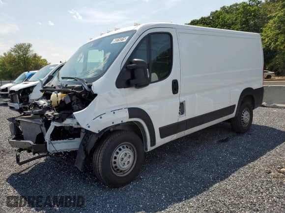 2025 Ram ProMaster Cargo Tradesman с VIN 3C6LRVVG9SE516820, выставлен на аукционе Copart как лот 60319315 с пробегом Не указан миль и Списание • Salvage title. История ставок и продаж доступна на DreamBid. Изображение 1.