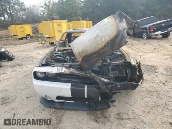 2012 Dodge Challenger SRT-8 392 с VIN 2C3CDYCJXCH123569, выставлен на аукционе Copart как лот 48527025 с пробегом Не указан миль и Списание • Salvage title. История ставок и продаж доступна на DreamBid. Изображение 5.