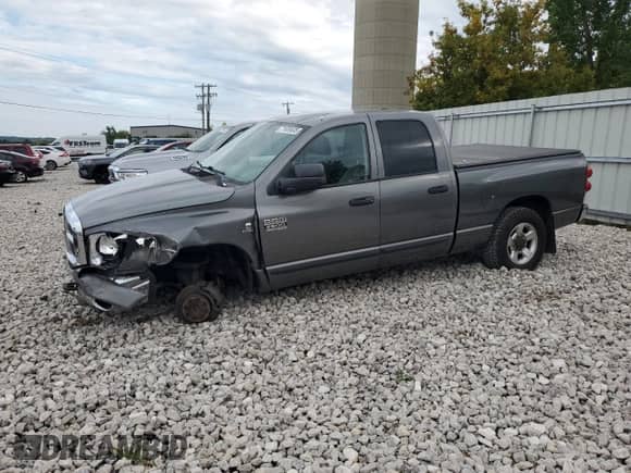 2007 Dodge 2500 SLT with VIN 3D7KR28C17G721545, listed as a Copart auction lot 71689635 with 224,563 mi miles and Clean title. Bid and sale history available at DreamBid. Image 1.