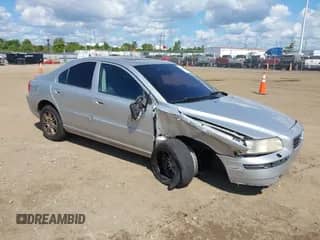 2007 Volvo S60 2.5L Turbo с VIN YV1RH592272609729, выставлен на аукционе IAAI как лот 43079885 с пробегом 222 757 миль миль и . История ставок и продаж доступна на DreamBid. Изображение 1.