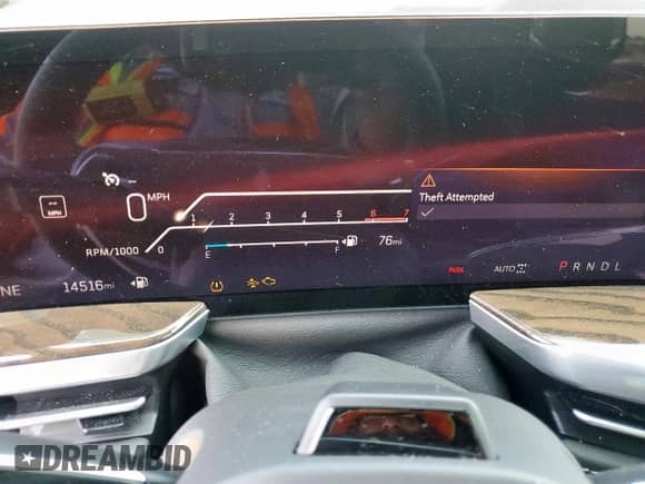 2025 Cadillac Escalade 4WD Sport Platinum с VIN 1GYS9GRL0SR192579, выставлен на аукционе Copart как лот 80912495 с пробегом 14 516 миль миль и Списание • Salvage title. История ставок и продаж доступна на DreamBid. Изображение 9.