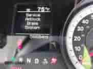 2014 Ram 1500 Express z VIN 3C6JR6ATXEG310186, wystawiony jako IAAI lot #42221601 z przebiegiem 56 684 mil mil oraz . Historia ofert i sprzedaży dostępna na DreamBid. Obrazek 7.