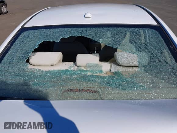 2008 Hyundai Elantra GLS с VIN KMHDU46D08U478832, выставлен на аукционе IAAI как лот 43405655 с пробегом 86 328 миль миль и . История ставок и продаж доступна на DreamBid. Изображение 18.