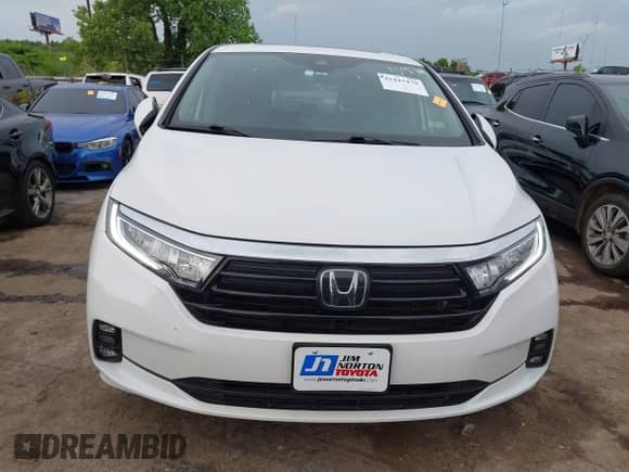 2023 Honda Odyssey EX-L with VIN 5FNRL6H6XPB055979, listed as a IAAI auction lot 42443479 with 61,873 mi miles and . Bid and sale history available at DreamBid. Image 12.