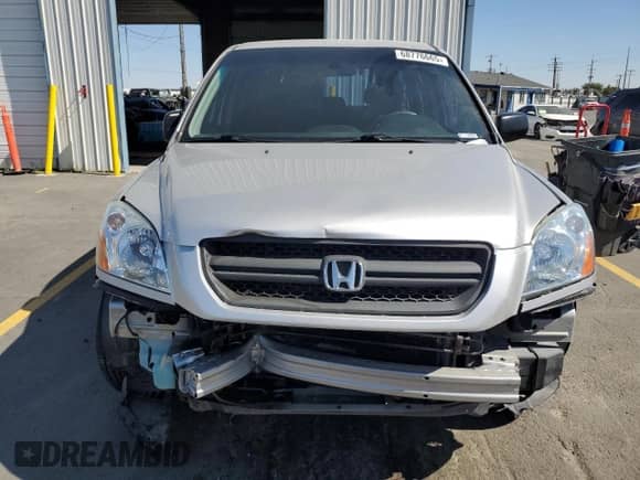 2005 Honda Pilot LX с VIN 2HKYF181X5H531608, выставлен на аукционе Copart как лот 68776665 с пробегом 130 929 миль миль и Списание • Salvage title. История ставок и продаж доступна на DreamBid. Изображение 5.