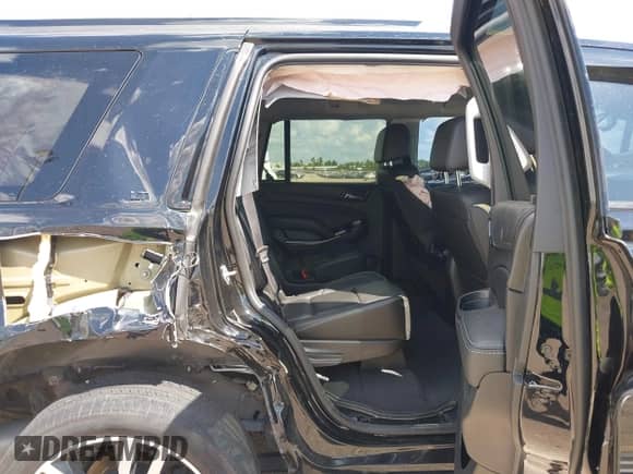 2019 Chevrolet Tahoe LT с VIN 1GNSKBKC5KR382828, выставлен на аукционе IAAI как лот 43215962 с пробегом 74 826 миль миль и . История ставок и продаж доступна на DreamBid. Изображение 8.