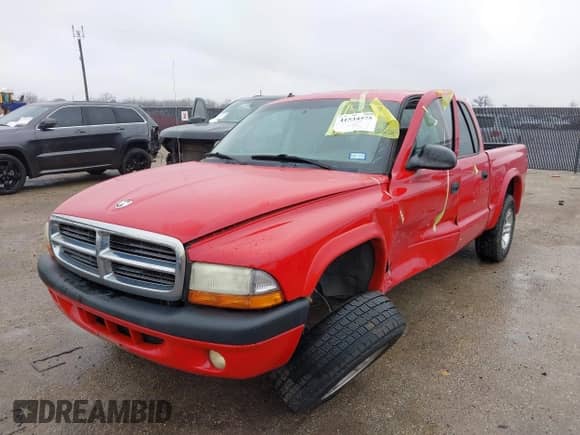 2004 Dodge Dakota Sport с VIN 1D7HL38KX4S657177, выставлен на аукционе IAAI как лот 41534575 с пробегом 38 802 миль миль и . История ставок и продаж доступна на DreamBid. Изображение 17.