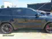 2014 Jeep Grand Cherokee SRT-8 z VIN 1C4RJFDJ7EC527372, wystawiony jako IAAI lot #41889040 z przebiegiem 120 015 mil mil oraz . Historia ofert i sprzedaży dostępna na DreamBid. Obrazek 13.