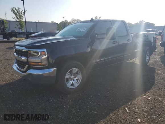 2018 Chevrolet Silverado 1500 LT z VIN 1GCVKREHXJZ174691, wystawiony jako Copart lot #68733385 z przebiegiem 172 625 mil mil oraz Szkoda całkowita • Salvage title. Historia ofert i sprzedaży dostępna na DreamBid. Obrazek 1.